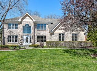 1824 Darien Club Dr, Darien, IL 60561