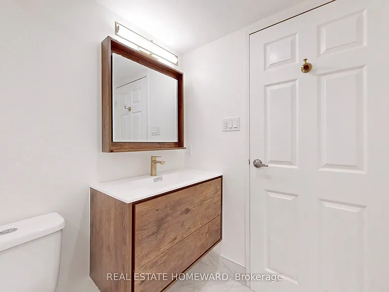 77 Maitland Pl #1827 — Photo 15