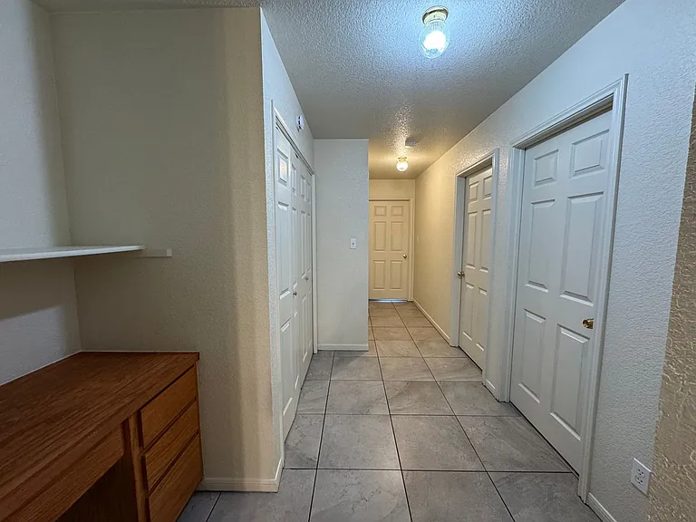 2609 Vernice Loop — Photo 8