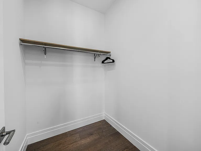 3192 Blue Cypress Ln — Photo 36