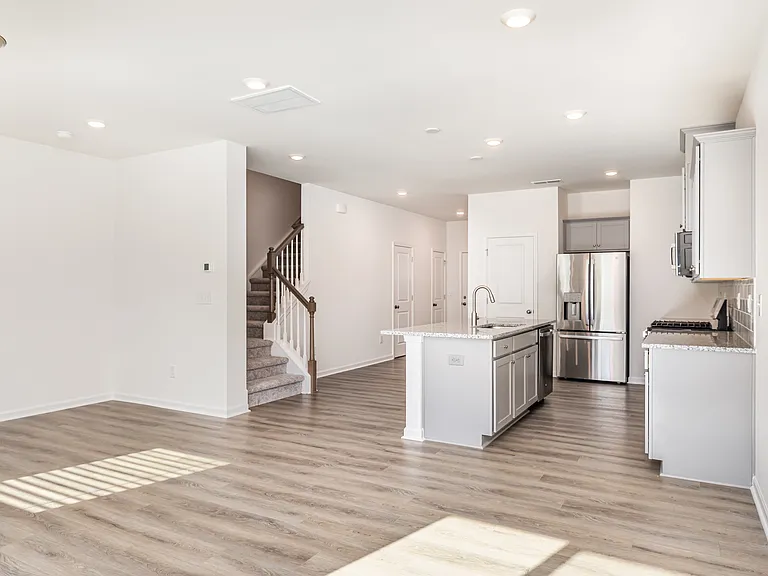 3160 Lilac Grove Dr — Photo 6