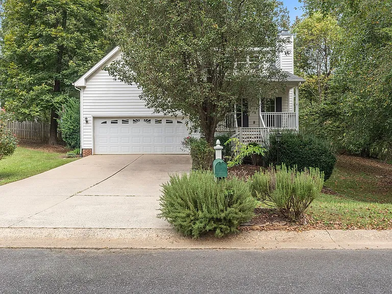 35 Cynthia Ln — Photo 37