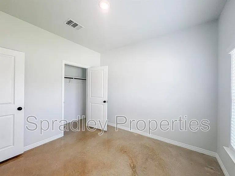 203B Juniper Dr — Photo 3