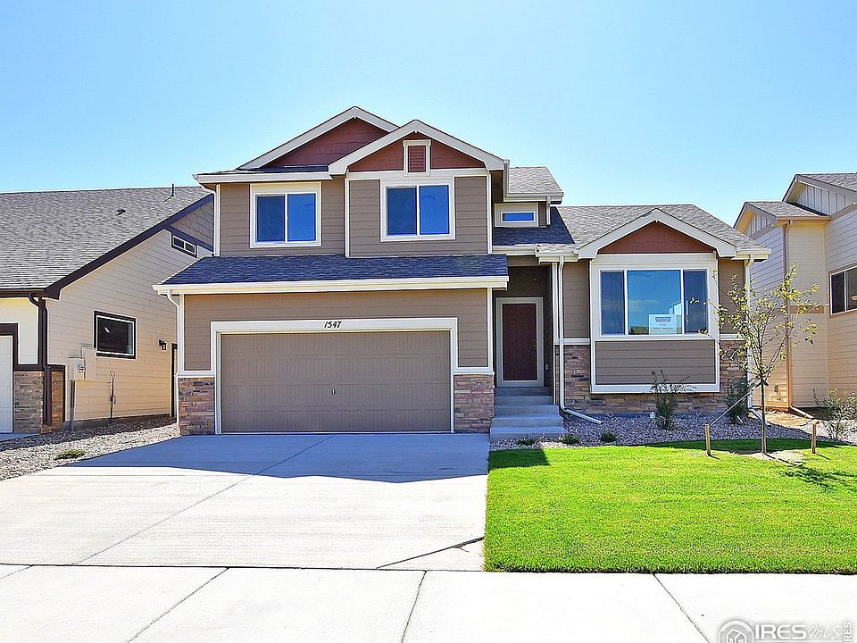 1st image of 827 Sambar Dr