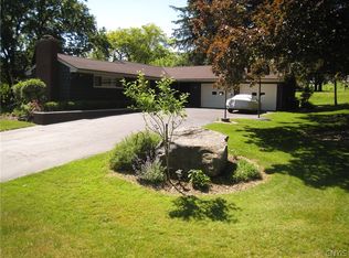 4644 Broad Rd, Syracuse, NY 13215