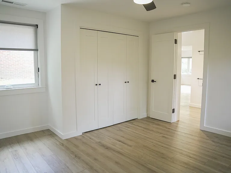 407 Green Springs Ave S — Photo 17