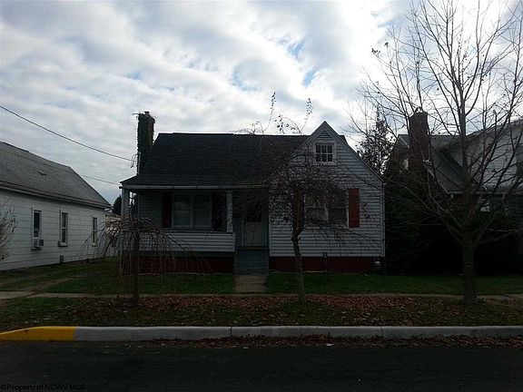 3rd image of 104 Pocahontas St