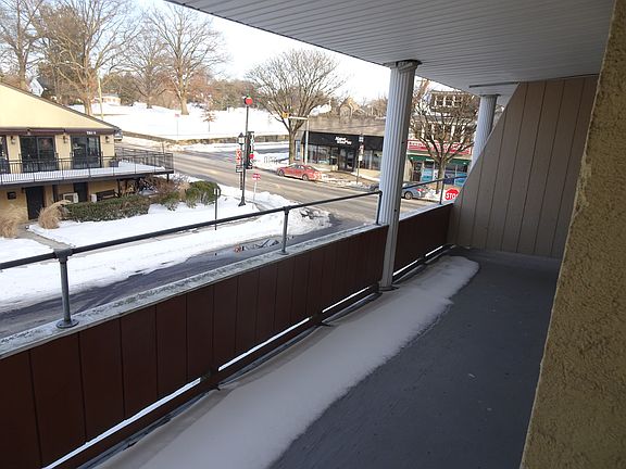 3rd image of 2306 Geneva Ave APT 3