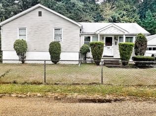 18 Toquet St, Haskell, NJ 07420