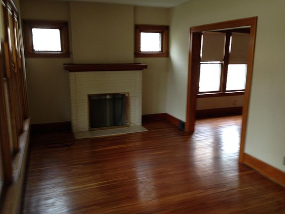 3rd image of 1780 Anita Ave