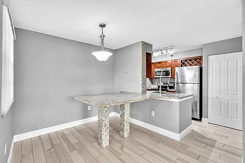 2851 N Oakland Forest Dr #111 Photo 1 2851 N Oakland Forest Dr #111 Photo 1