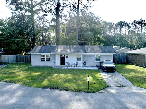 10775 Jolyne Cir Photo 1