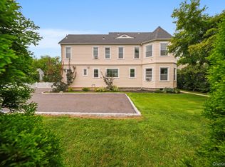 8 Bolton Pl, Port Chester, NY 10573