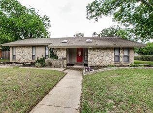 723 McKay St, Arlington, TX 76010