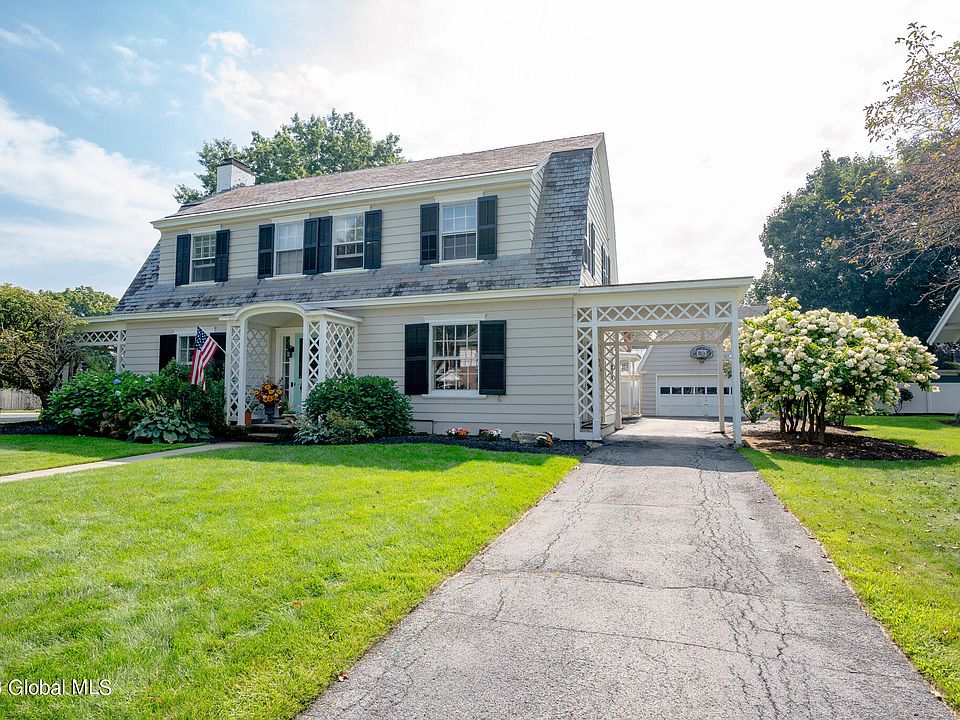 12 Horicon Avenue, Glens Falls, NY 12801 MLS 202324344 Zillow