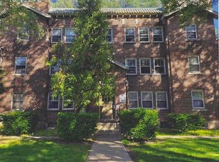 2821 Monroe St #1, Madison, WI 53711