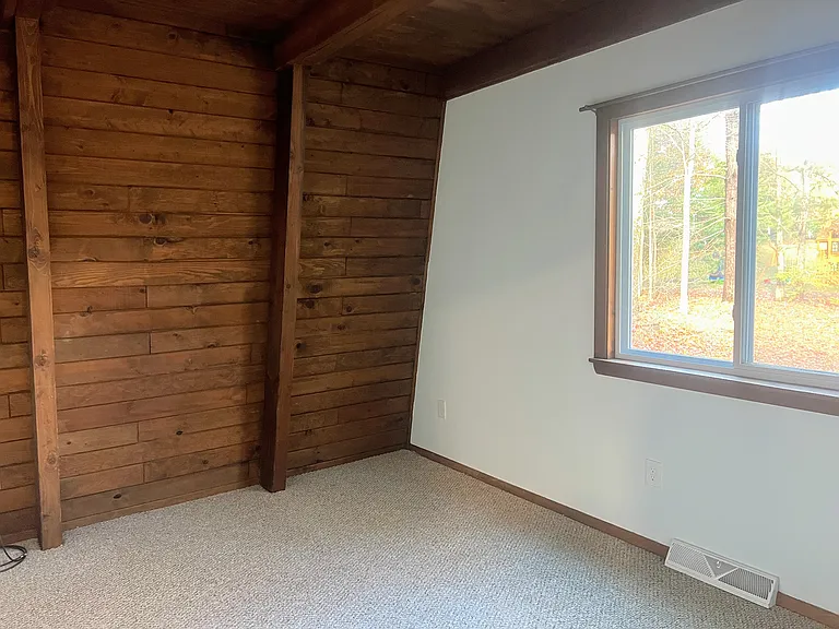 888 Salem St — Photo 14