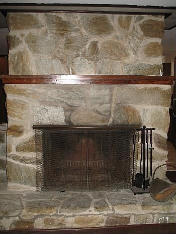 2nd image of 601 Centerville Rd