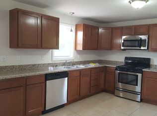 10-16 Pickett Rd #1, Plainfield, CT 06374