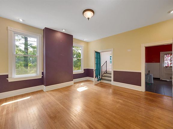 5th image of 7610 Augusta Ave