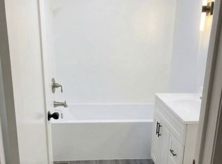 940 N Hamlin Ave FLOOR BASEMENT, Chicago, IL 60651