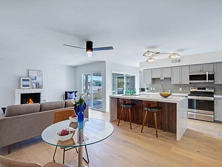 2514 N 60th Pl — Photo 18