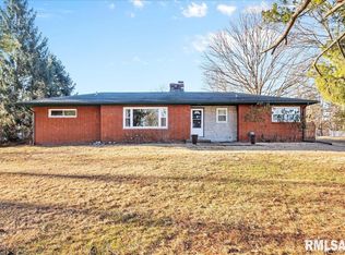 4216 Old Jacksonville Rd, Springfield, IL 62711