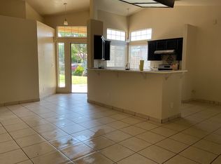 2041 Thompson Ave, Selma, CA 93662