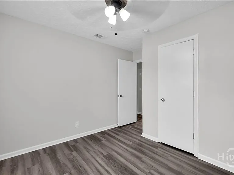 105 Crossover Ln — Photo 7