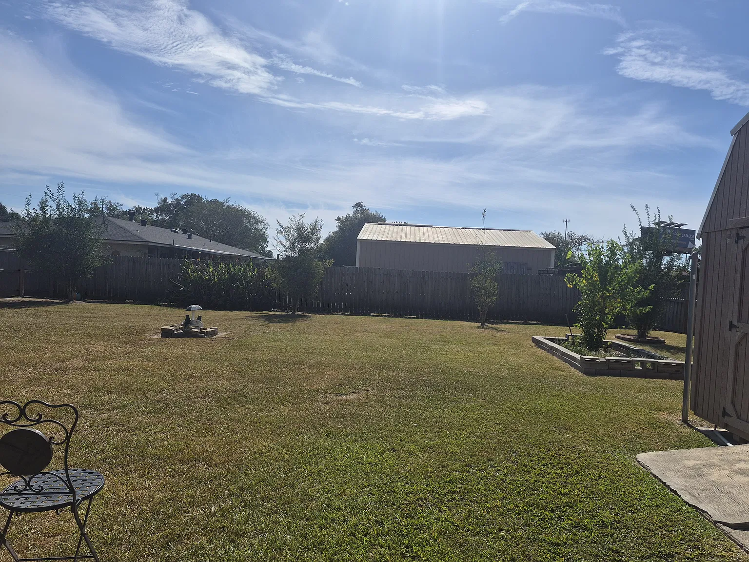 4 bed, 1886 sqft, $2,119 — Photo 1