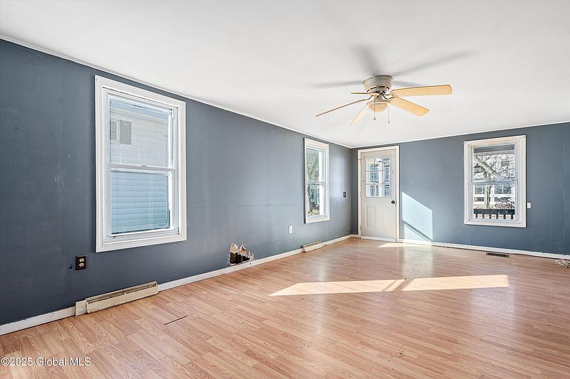 5th image of 37 Sanford Street
