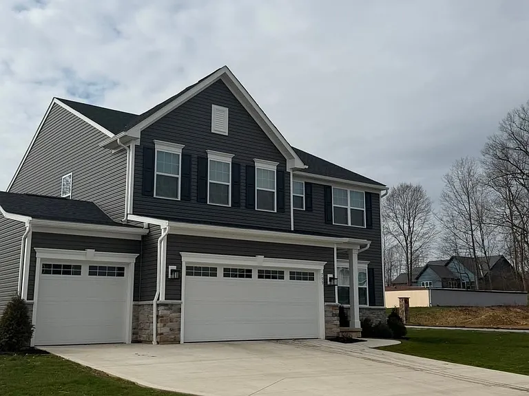 795 Goodland Cir NW — Photo 2
