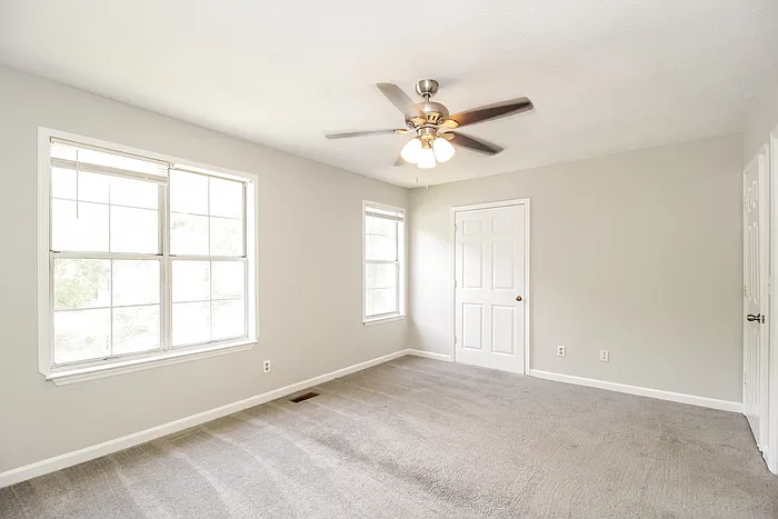 5621 Stonington Trace Pkwy — Photo 16