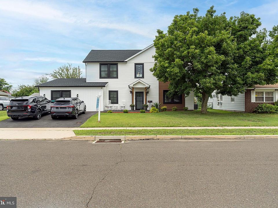 1st image of 57 Evergreen Ln
