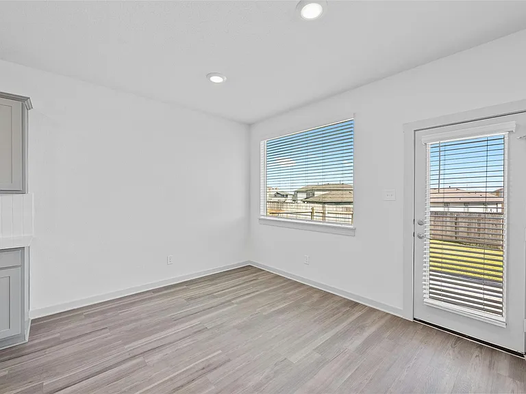 432 Wilshire Rd — Photo 12