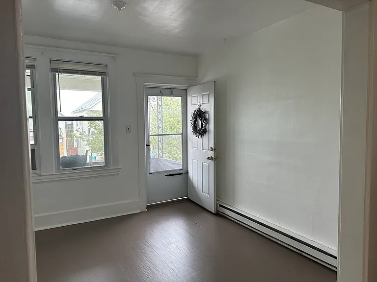 3138 Trowbridge St #2 — Photo 5