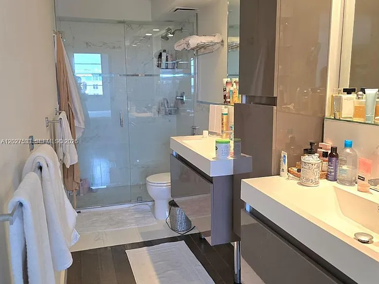 5 Island Ave #5J — Photo 13