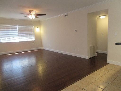 4th image of 60 E 7th Ave APT 4