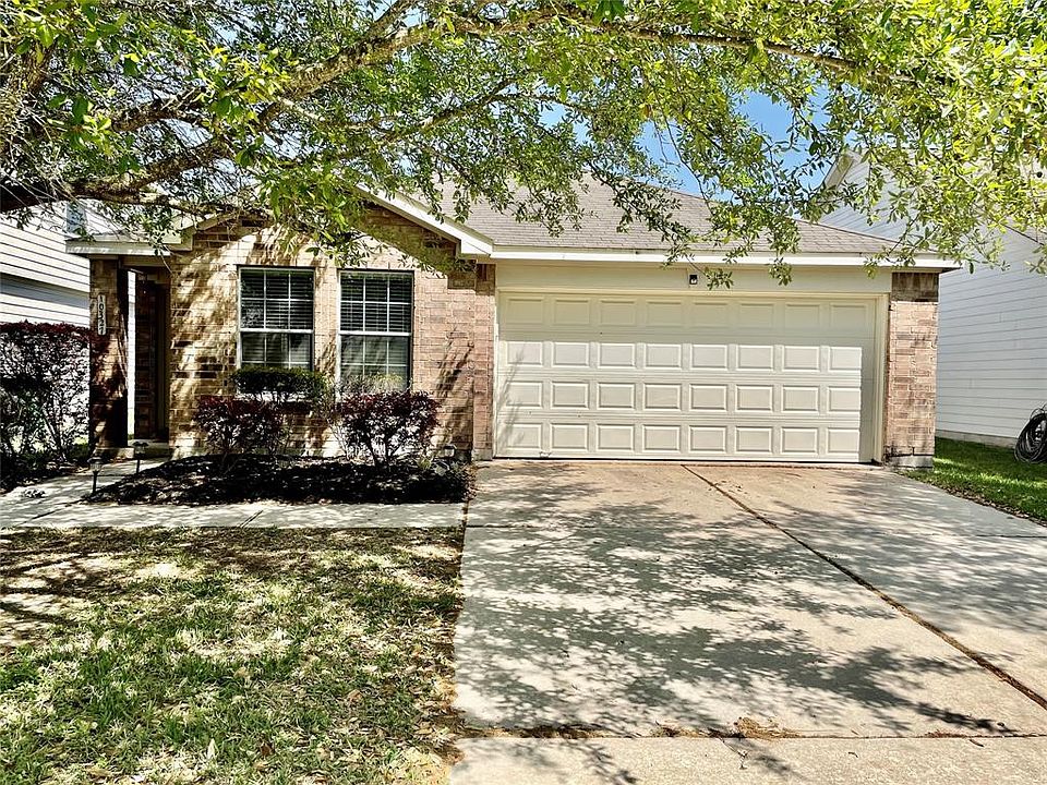 1st image of 10327 Ravenwood View Ln