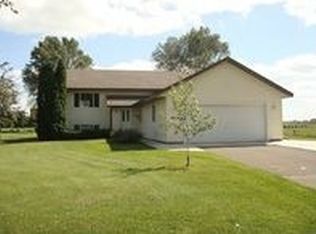 6516 Laurel Rd, Saint Cloud, MN 56303