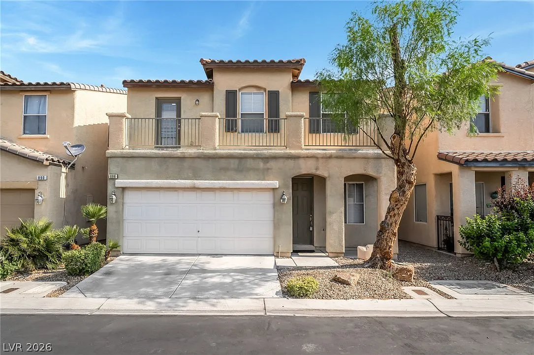 4 bed, 2.5 bath, 1725 sqft, $2,000 — Photo 1