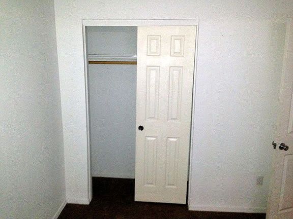 2nd Bedroom Closet