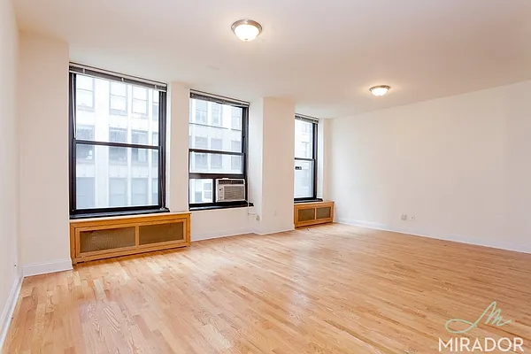 Rented by Mirador Real Estate | media 35