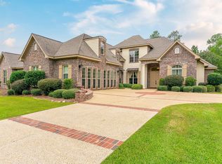15 Gleneagles Dr, Hattiesburg, MS 39401