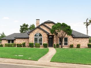 915 Greenbriar Ln, Duncanville, TX 75137