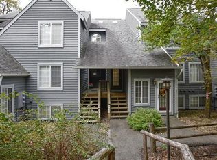 2211 S Ridge Way, Hidden Valley, PA 15502