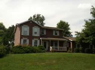 921 Martin Rd, Mogadore, OH 44260