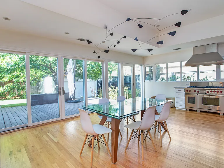4641 Belclaire Ave — Photo 5