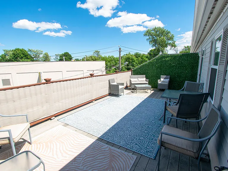 39 Fenton St #5 — Photo 15