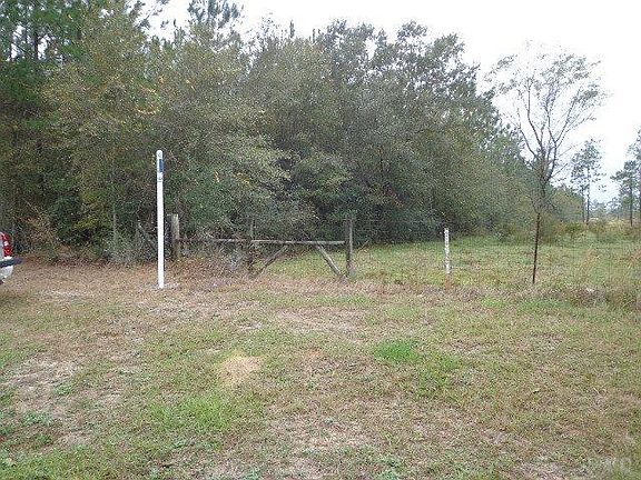 2nd image of 8008 Chumuckla Hwy #A